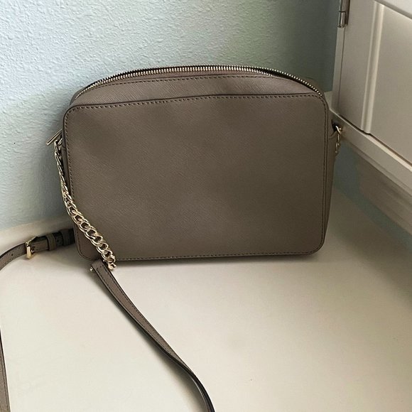 Michael Kors Taupe Shoulder Bag New - Picture 2 of 6